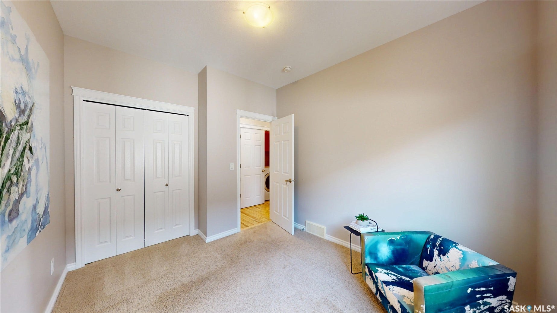 242 Whalley Crescent, Saskatoon SK S7T 0N9