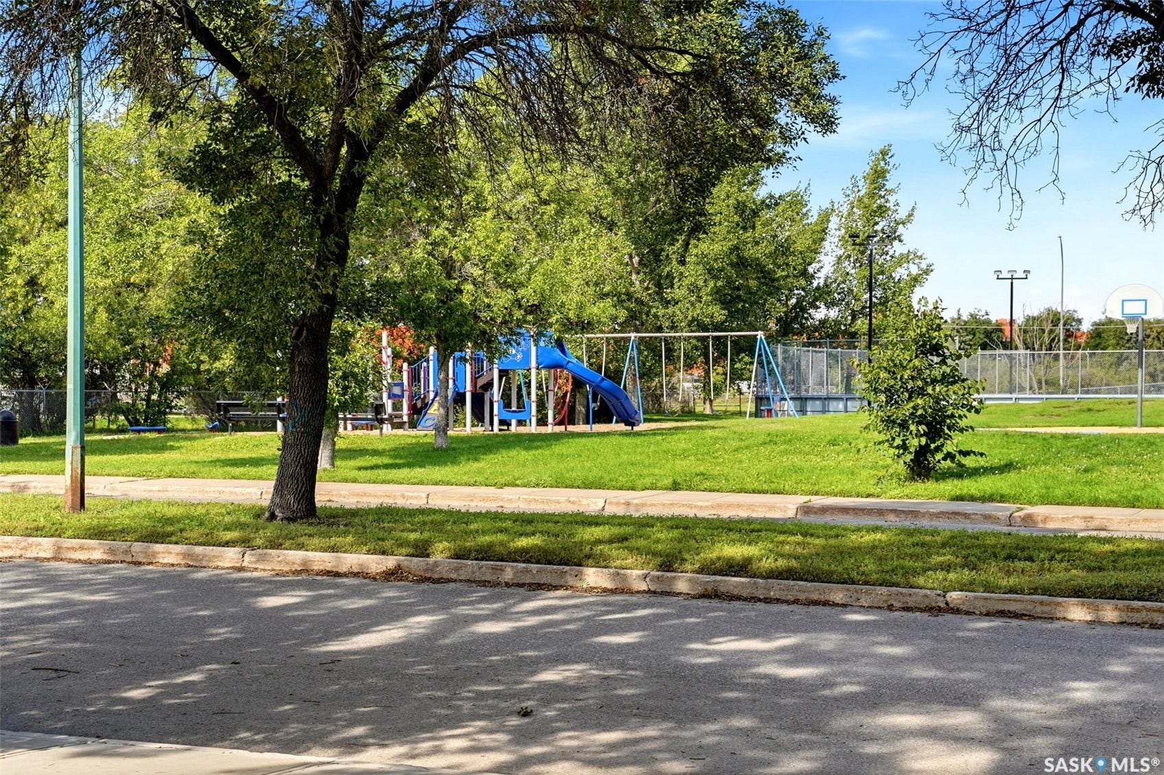 3719 Victoria Avenue, Regina SK S4T 1M5