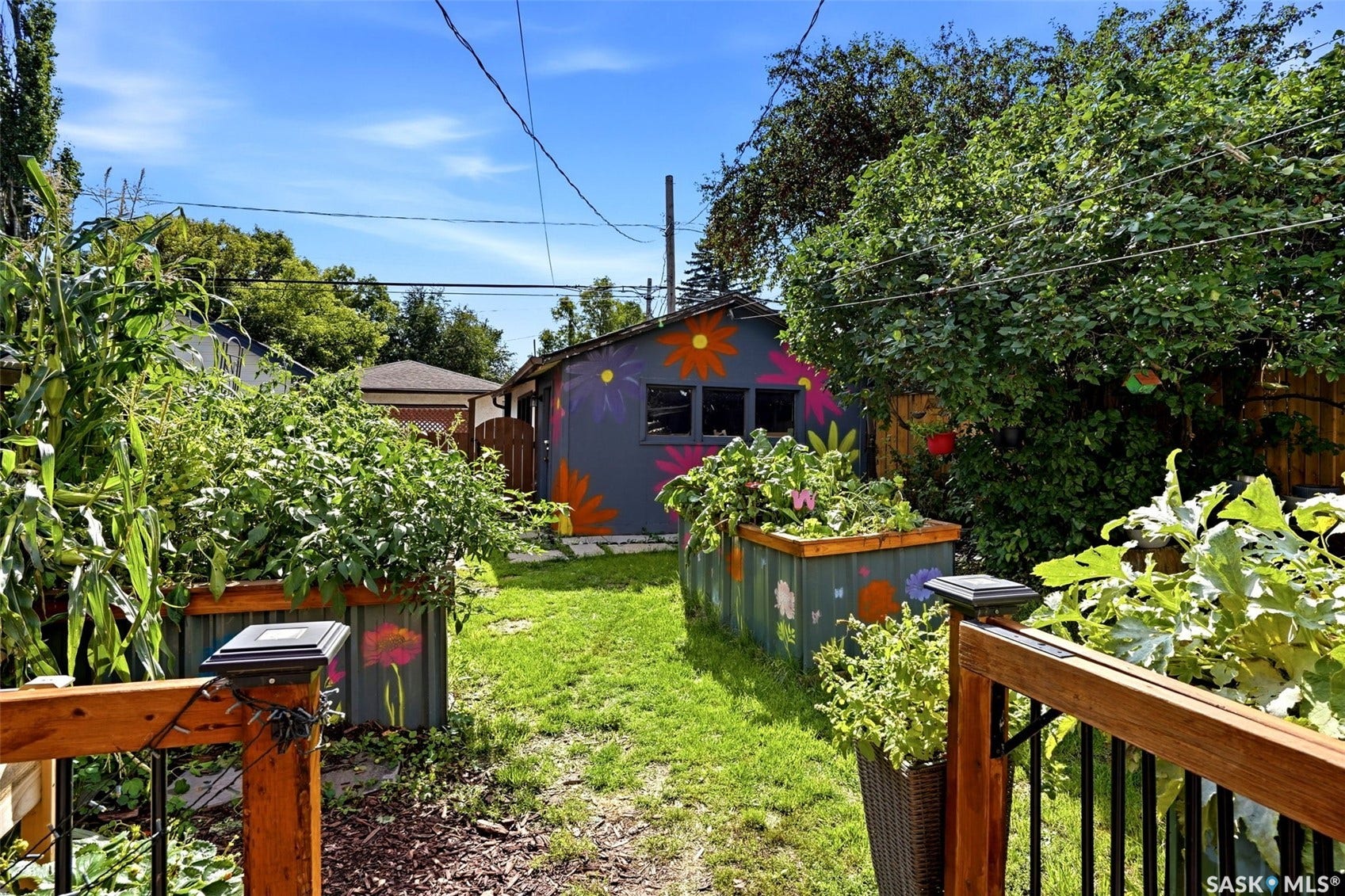3719 Victoria Avenue, Regina SK S4T 1M5