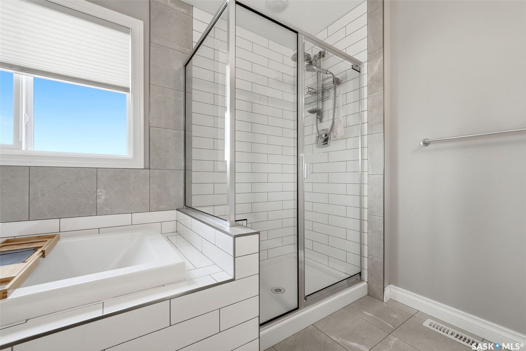 5148 E Green Crescent, Regina SK S4V 3S9