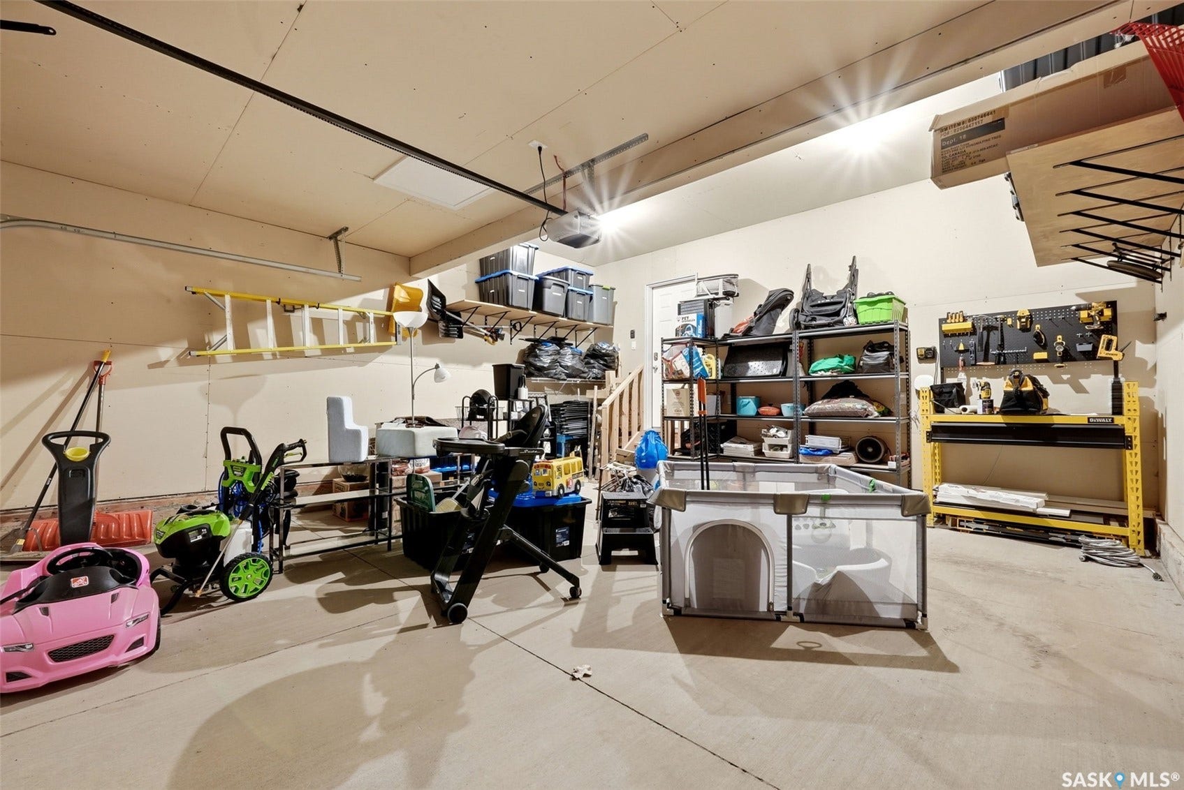 5148 E Green Crescent, Regina SK S4V 3S9