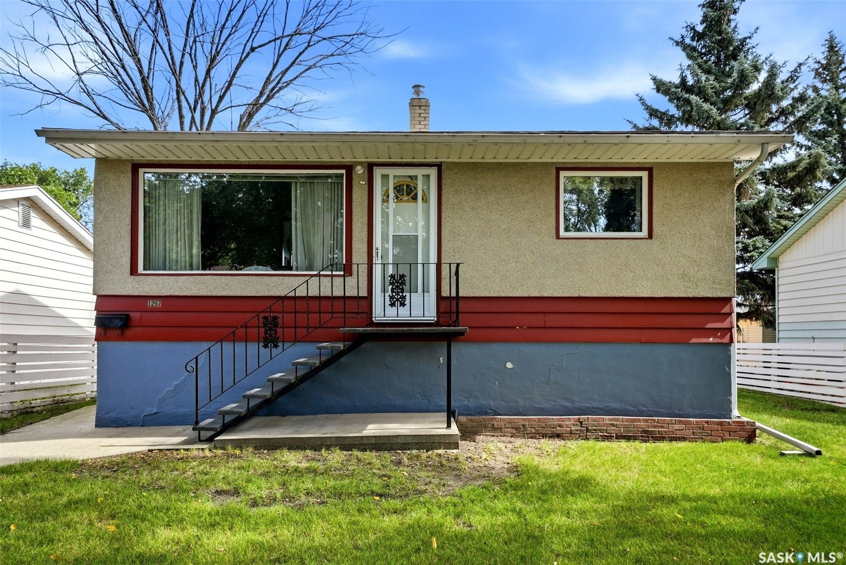 1257 Lindsay Street, Regina SK S4N 3B4