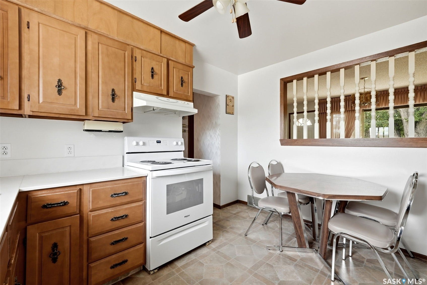1257 Lindsay Street, Regina SK S4N 3B4