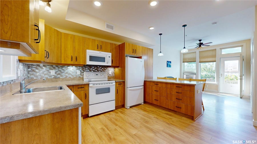 Property photo for 1625 BADHAM Boulevard, #104, Regina SK