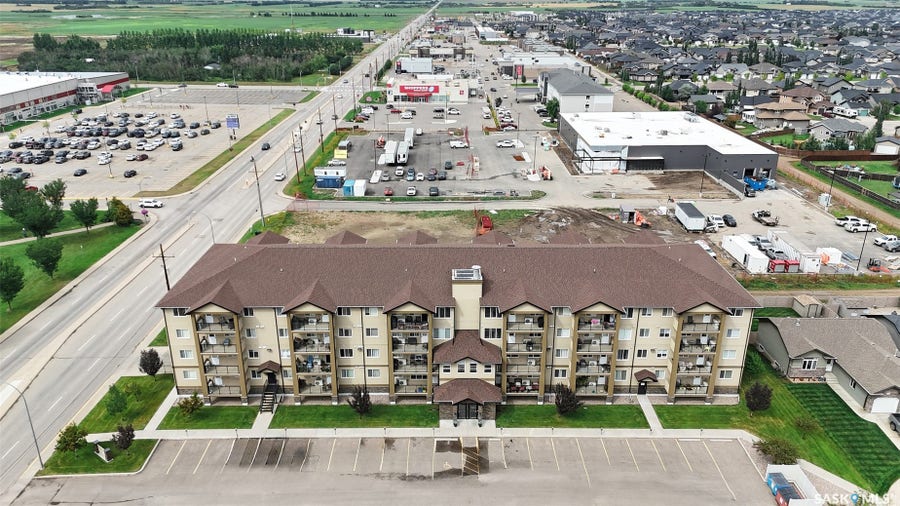 Property photo for 610 Centennial Boulevard, #202, Warman SK
