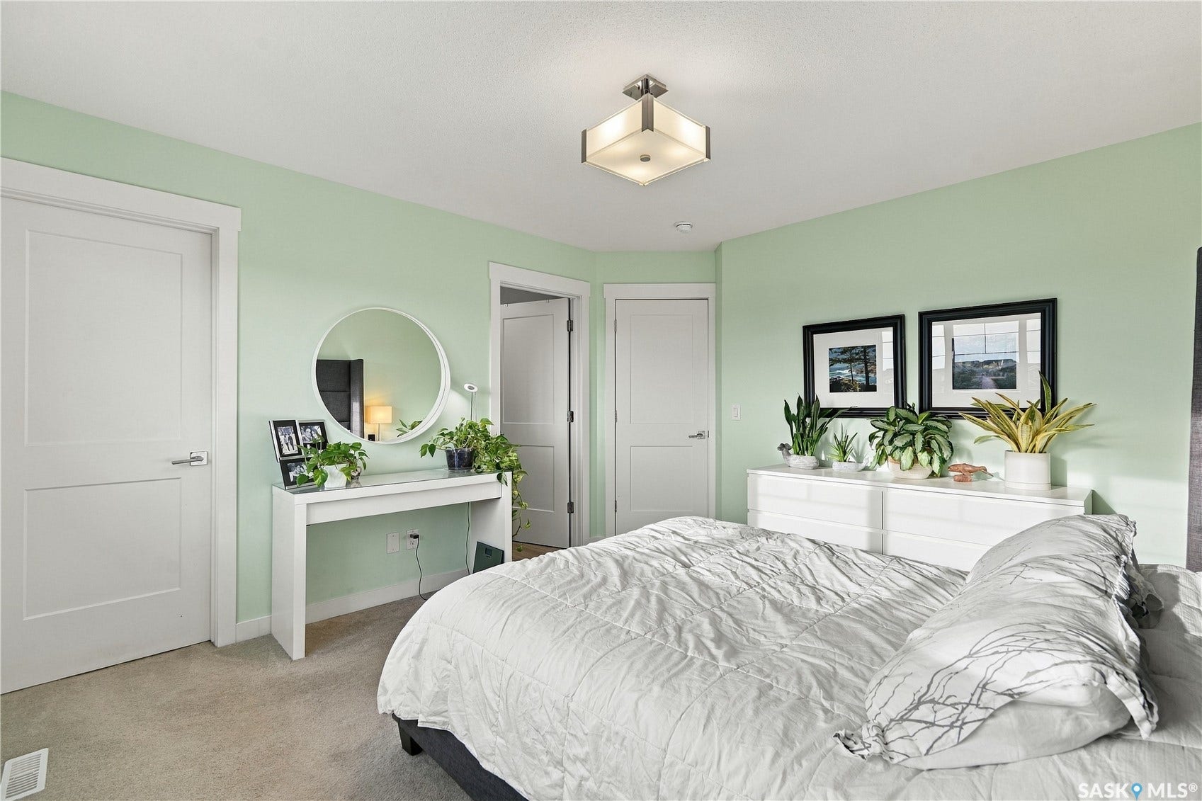 8113 Barley Crescent, Regina SK S4Y 0E7 8113 Barley Crescent, Regina SK S4Y 0E7