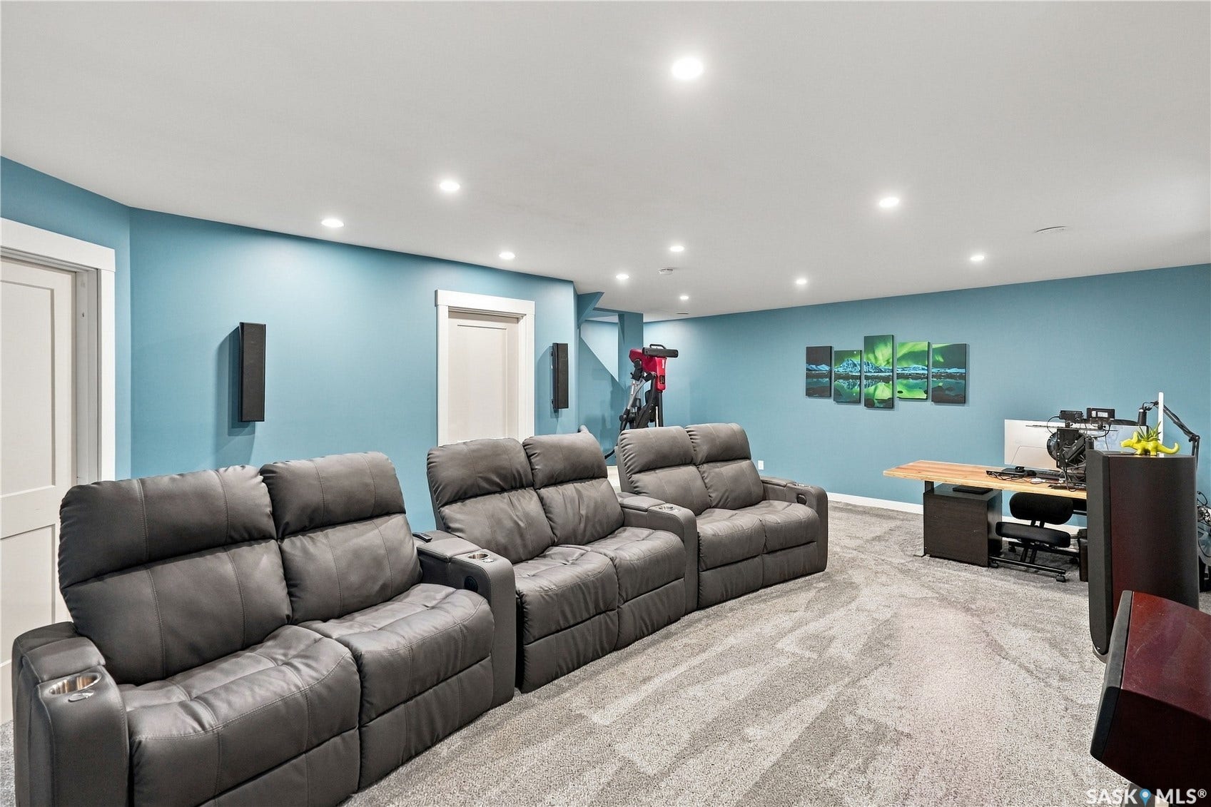 8113 Barley Crescent, Regina SK S4Y 0E7 8113 Barley Crescent, Regina SK S4Y 0E7