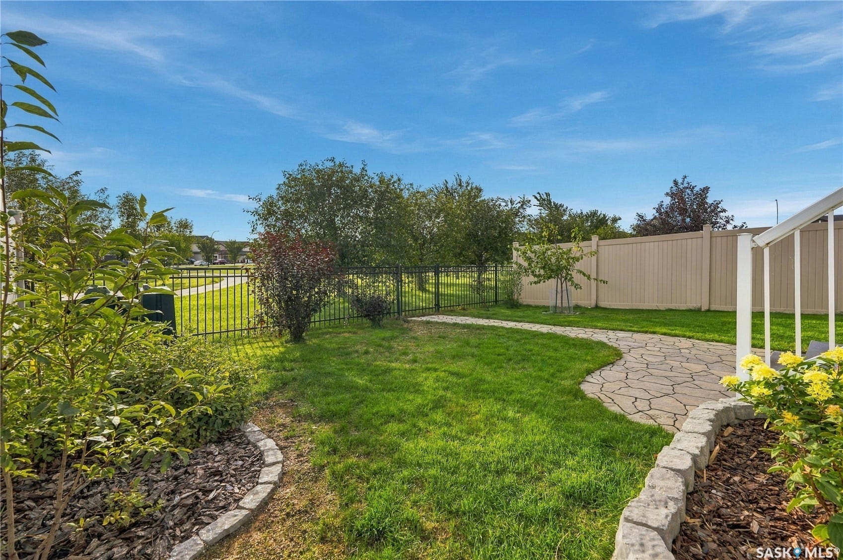 8113 Barley Crescent, Regina SK S4Y 0E7 8113 Barley Crescent, Regina SK S4Y 0E7