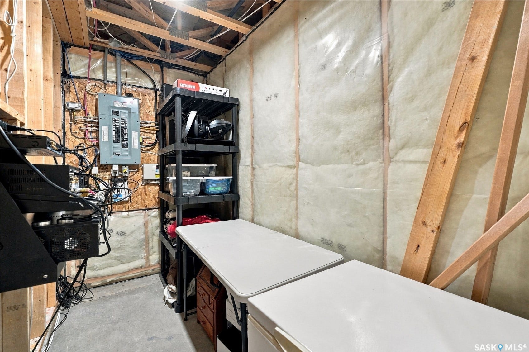 8113 Barley Crescent, Regina SK S4Y 0E7 8113 Barley Crescent, Regina SK S4Y 0E7