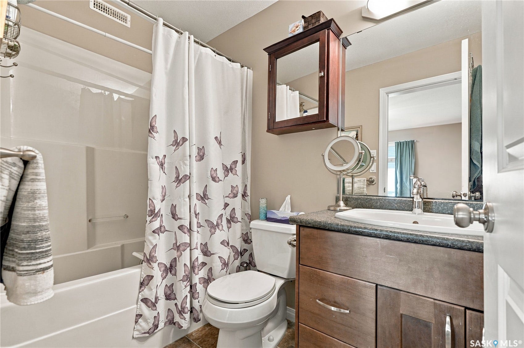 547 East Hampton Boulevard, #23, Saskatoon SK S7R 0H8