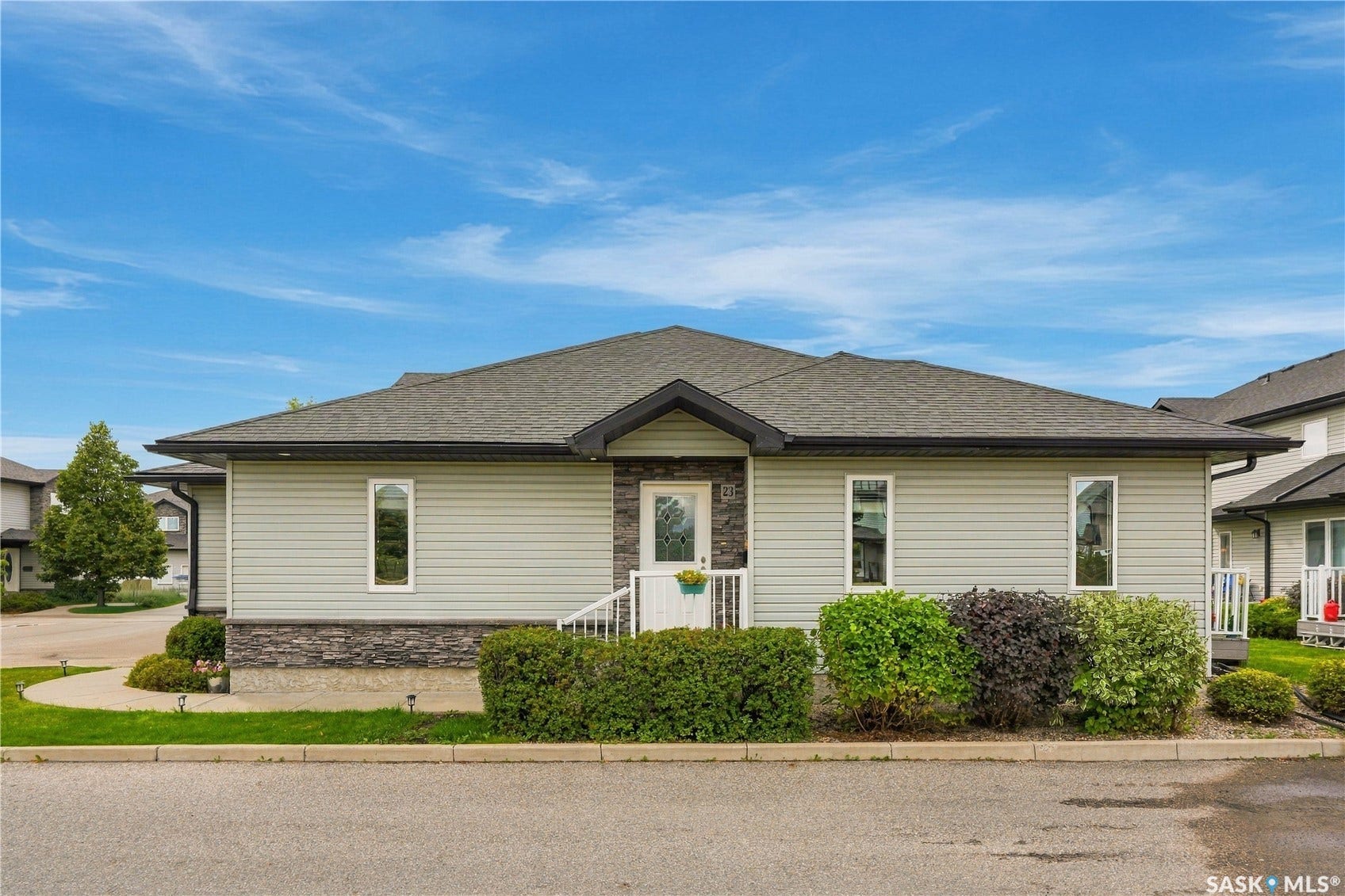 547 East Hampton Boulevard, #23, Saskatoon SK S7R 0H8