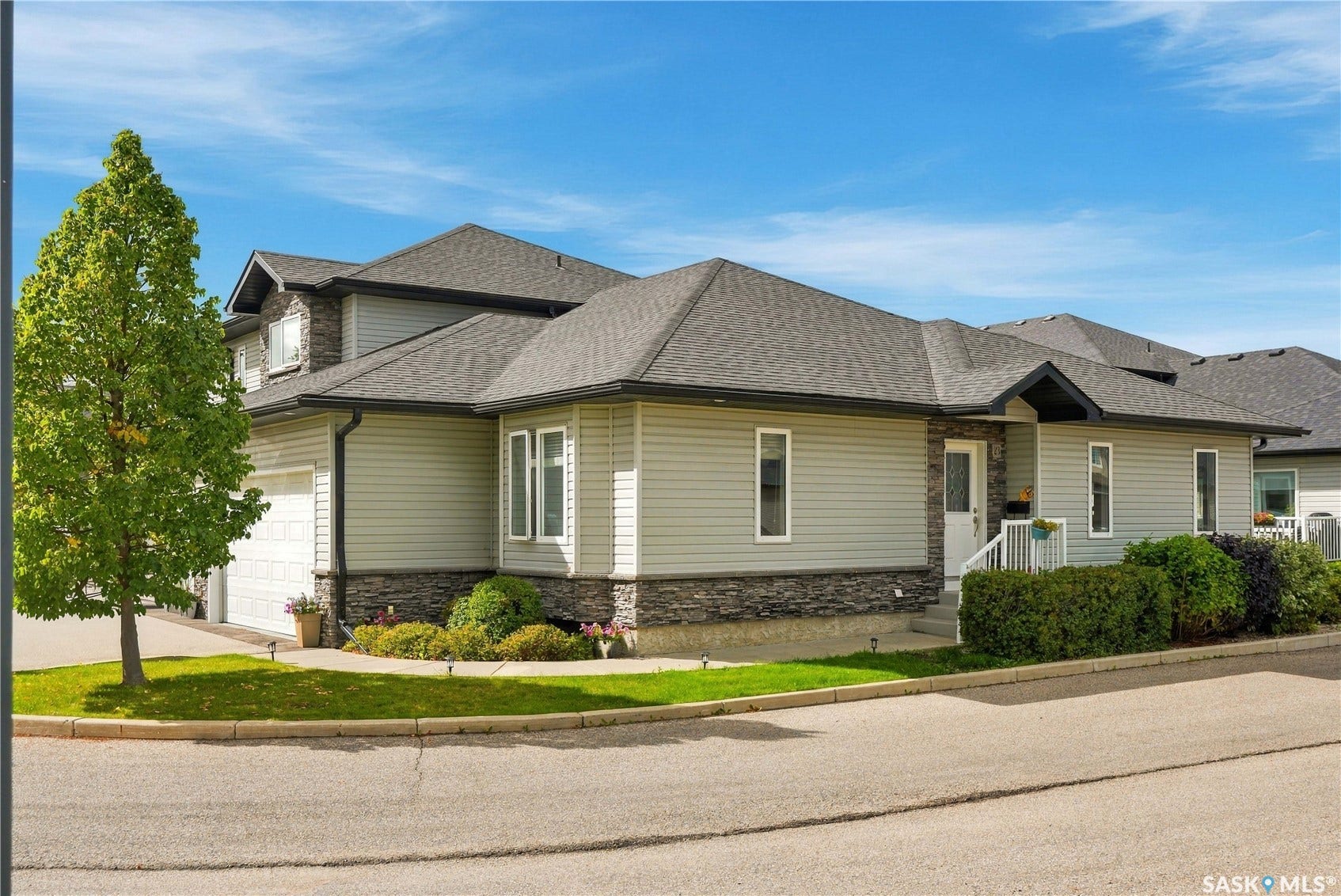 547 East Hampton Boulevard, #23, Saskatoon SK S7R 0H8