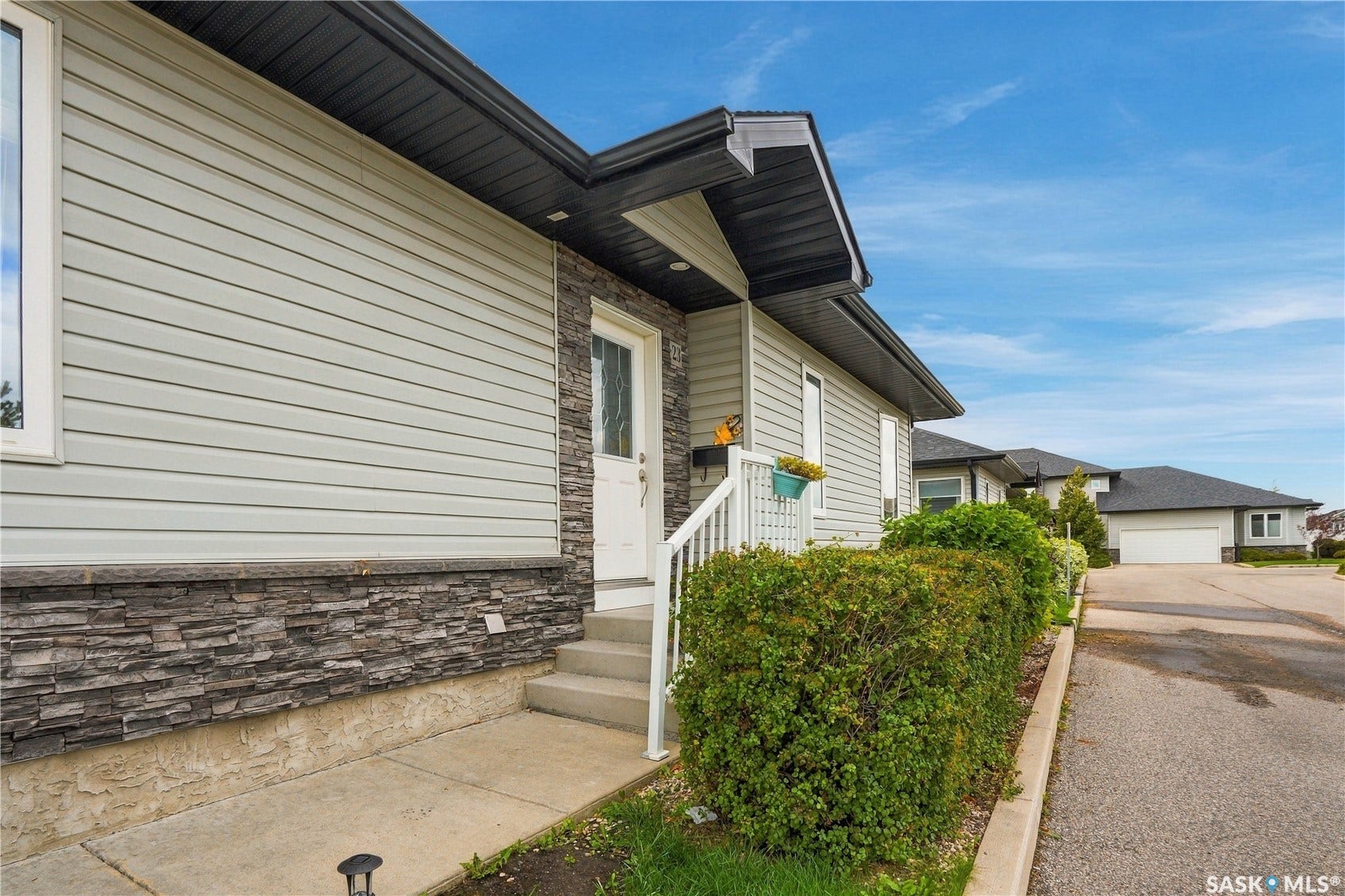 547 East Hampton Boulevard, #23, Saskatoon SK S7R 0H8