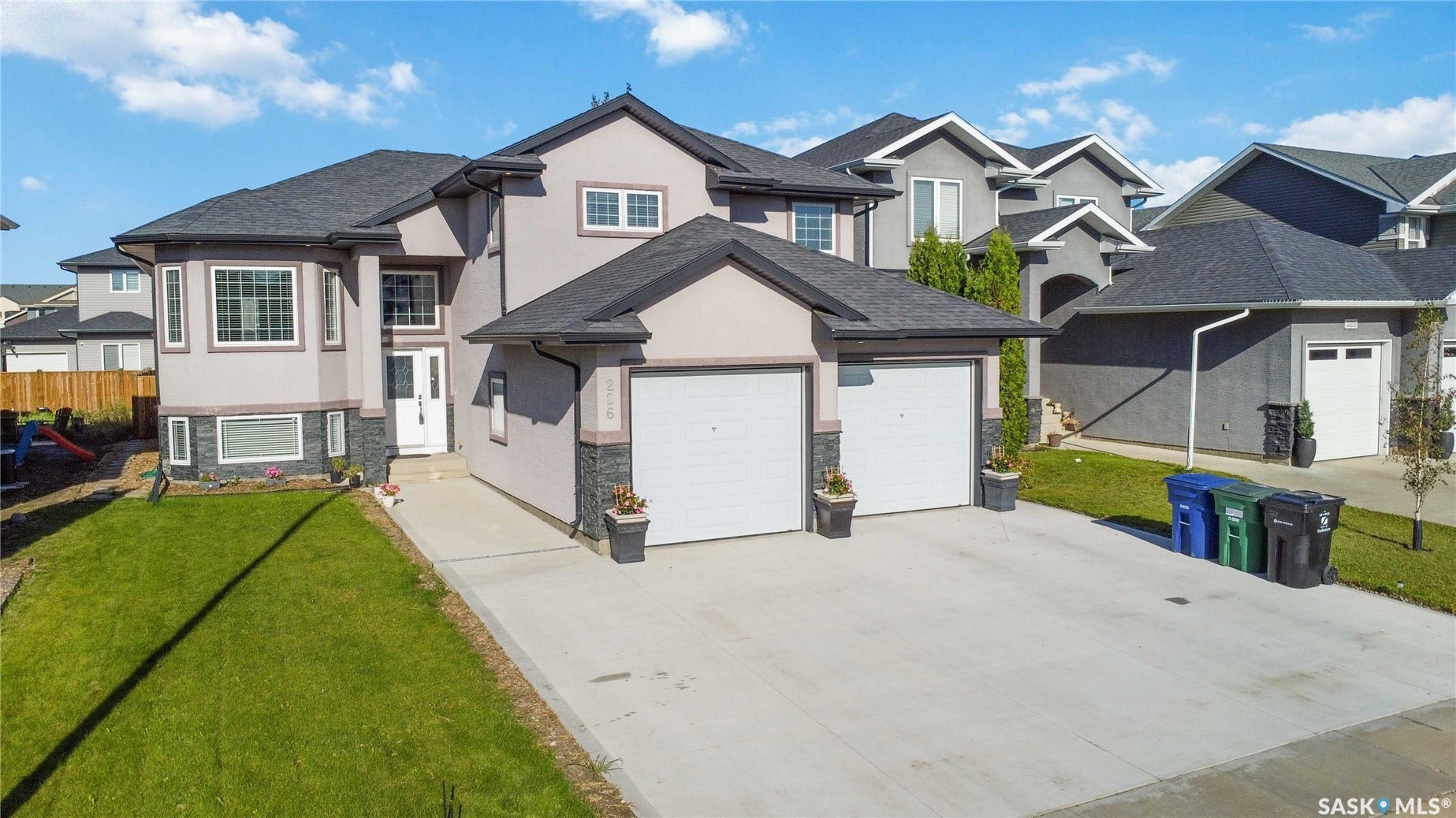 226 Pichler Lane, Saskatoon SK S7V 1A8