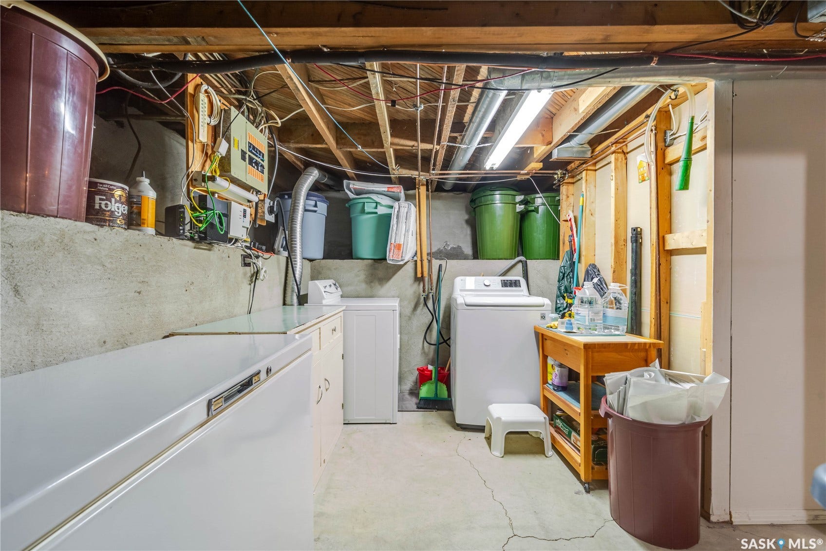954 Hochelaga Street W, Moose Jaw SK S6H 2H8