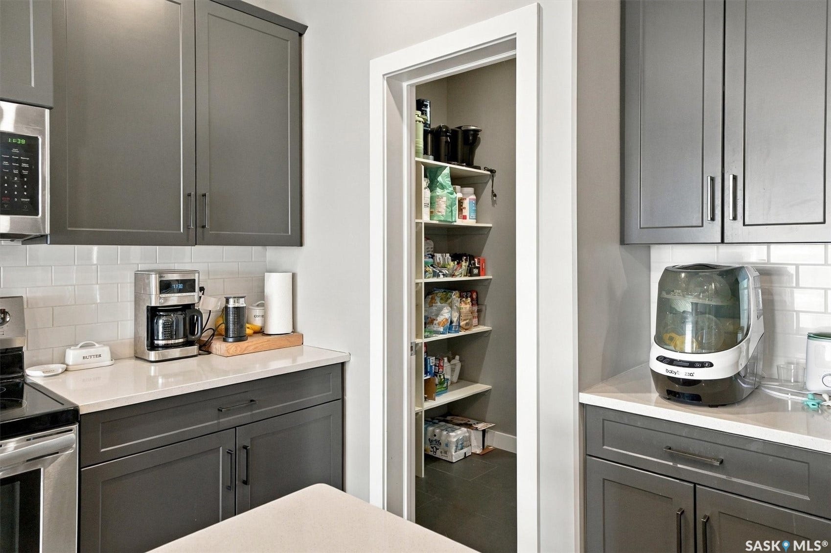 311 Dagnone Crescent, Saskatoon SK S7V 0P7