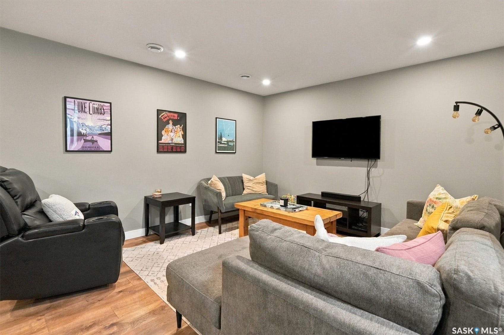 311 Dagnone Crescent, Saskatoon SK S7V 0P7