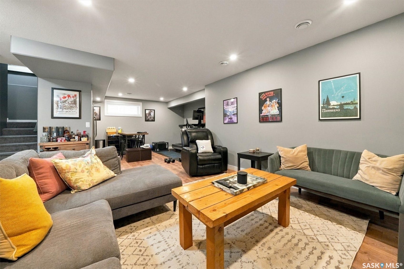 311 Dagnone Crescent, Saskatoon SK S7V 0P7
