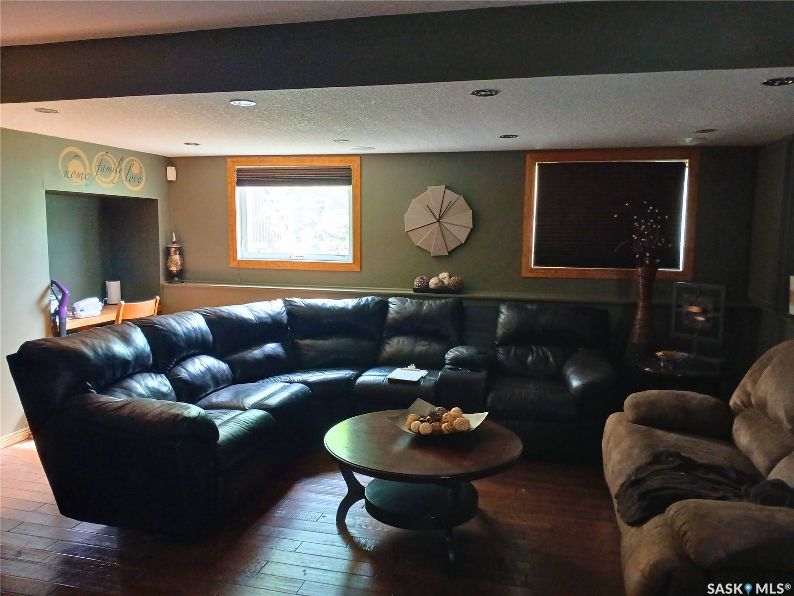 1663 Shattuck Bay N, Regina SK S4X 4G6
