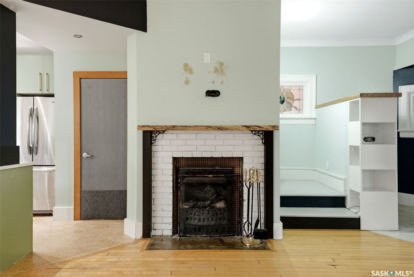 2256 Angus Street, Regina SK S4T 2A2