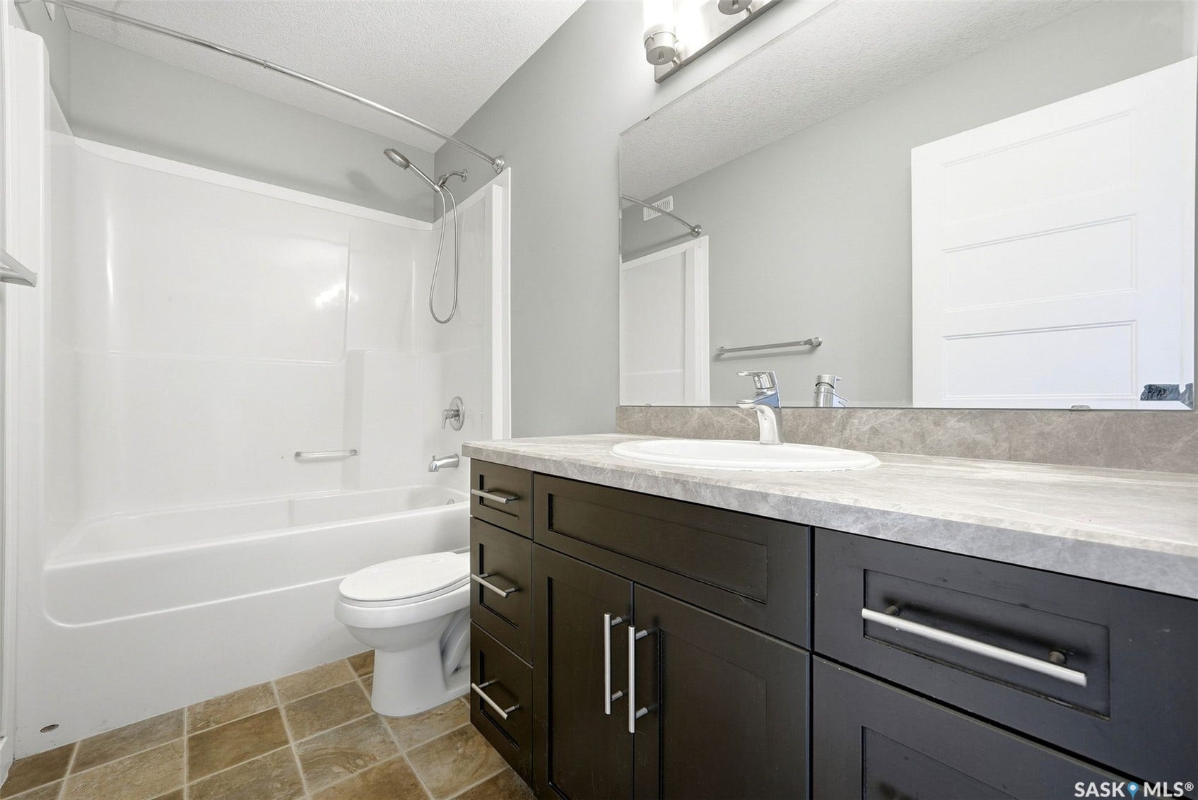 2817 Elgaard Drive, Regina SK S4X 0M4