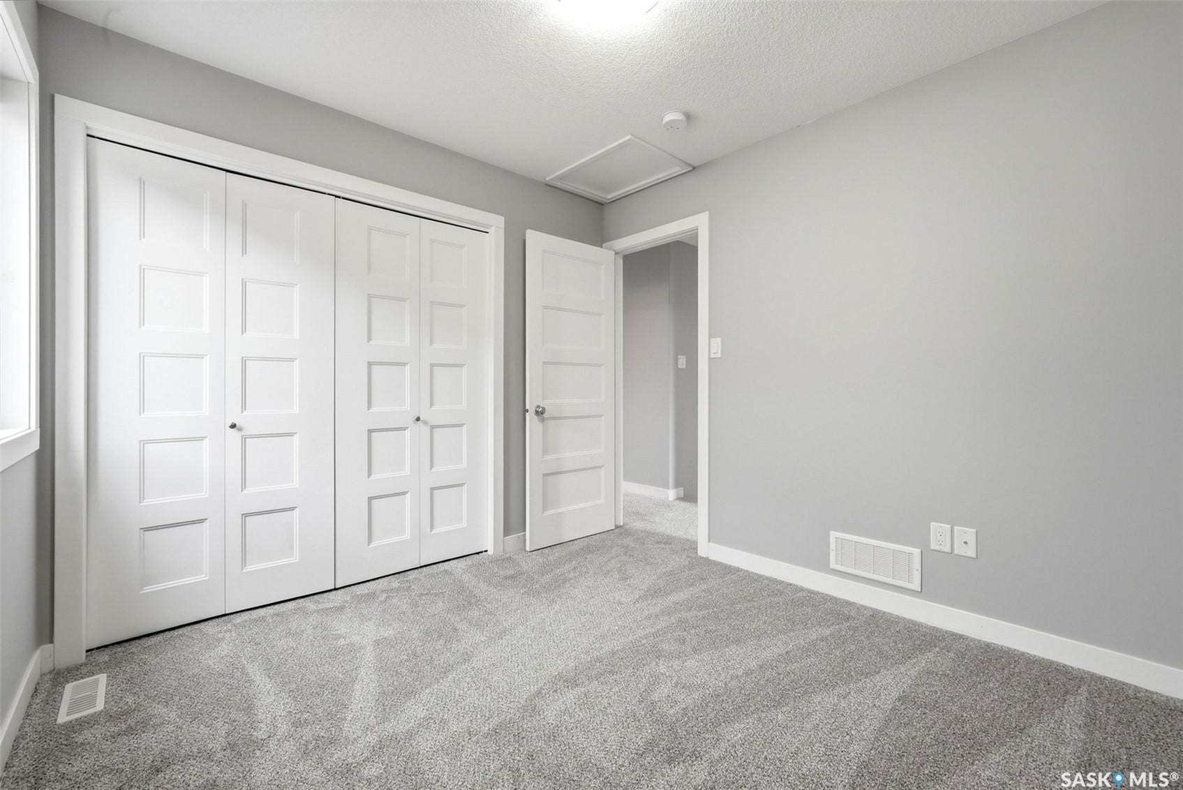 2817 Elgaard Drive, Regina SK S4X 0M4