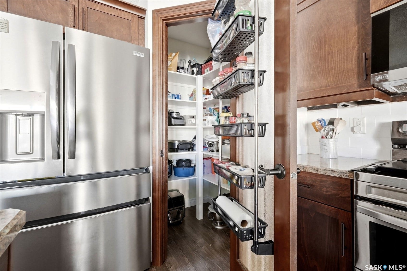 5101 Aerial Crescent, Regina SK S4W 0C8
