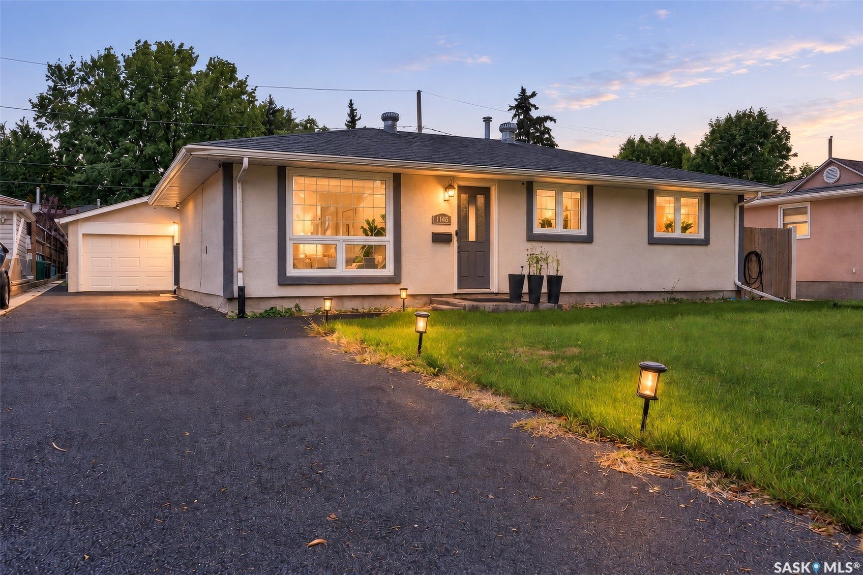 1146 Duffield Crescent, Moose Jaw SK S6H 5M4