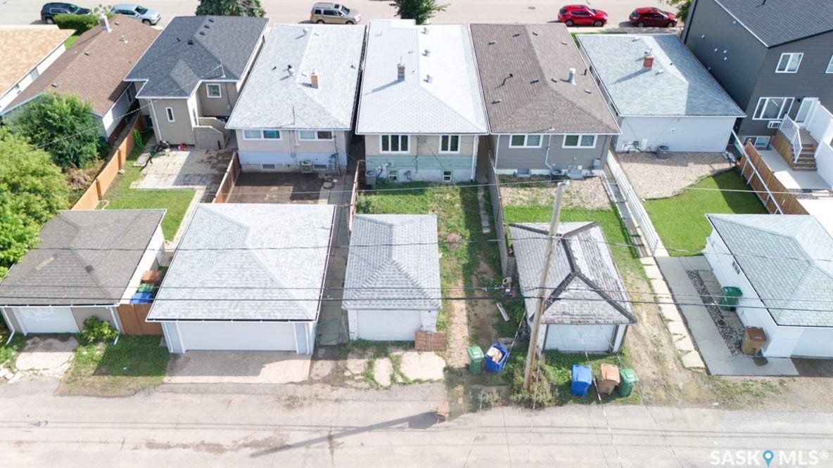 2232 McAra Street, Regina SK S4N 2W1 Additional content