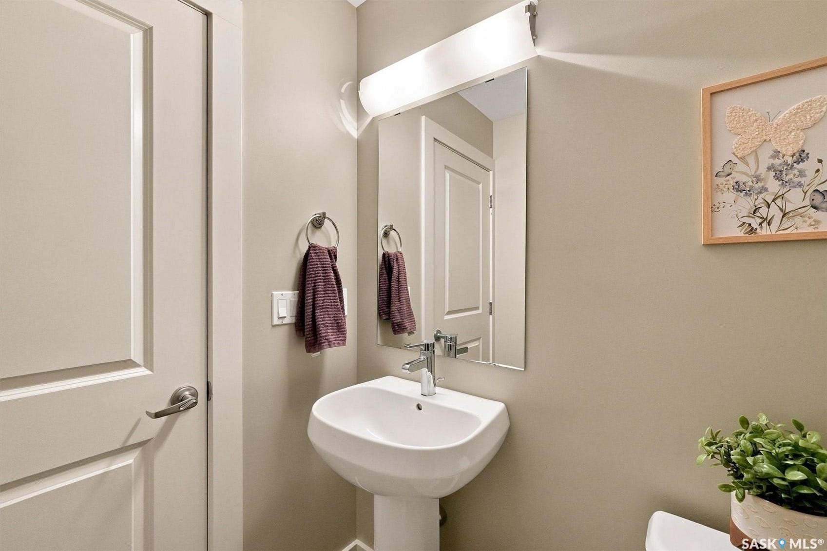 703 Meadows Boulevard, Saskatoon SK S7V 0L3