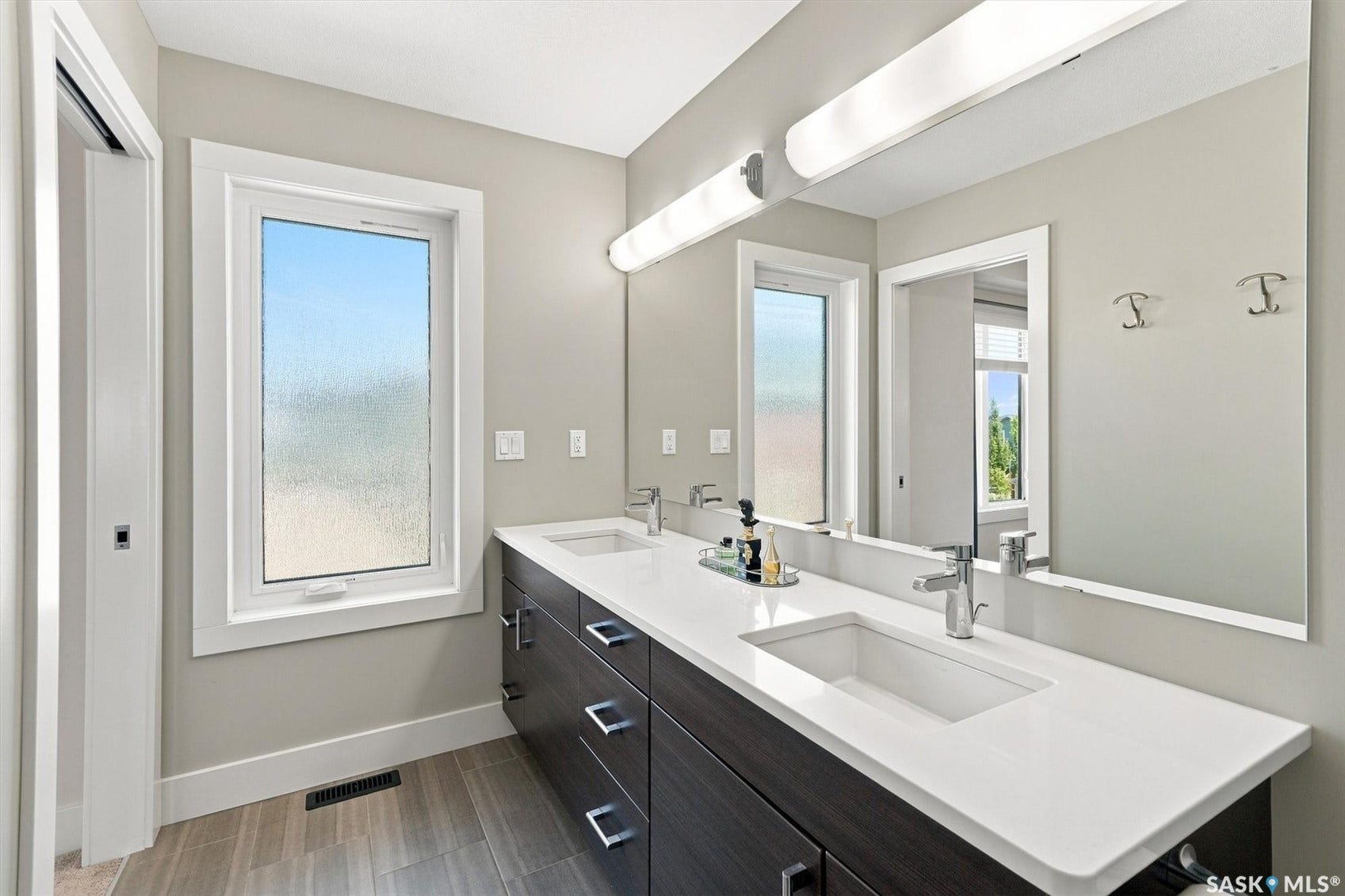 703 Meadows Boulevard, Saskatoon SK S7V 0L3