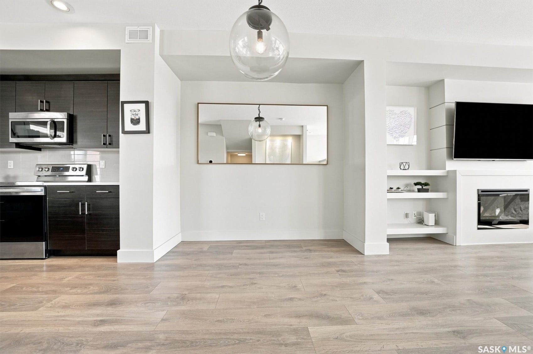 703 Meadows Boulevard, Saskatoon SK S7V 0L3