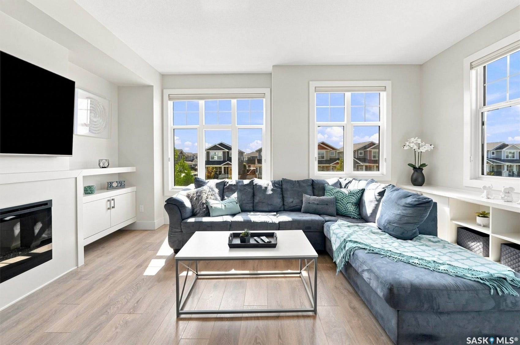703 Meadows Boulevard, Saskatoon SK S7V 0L3