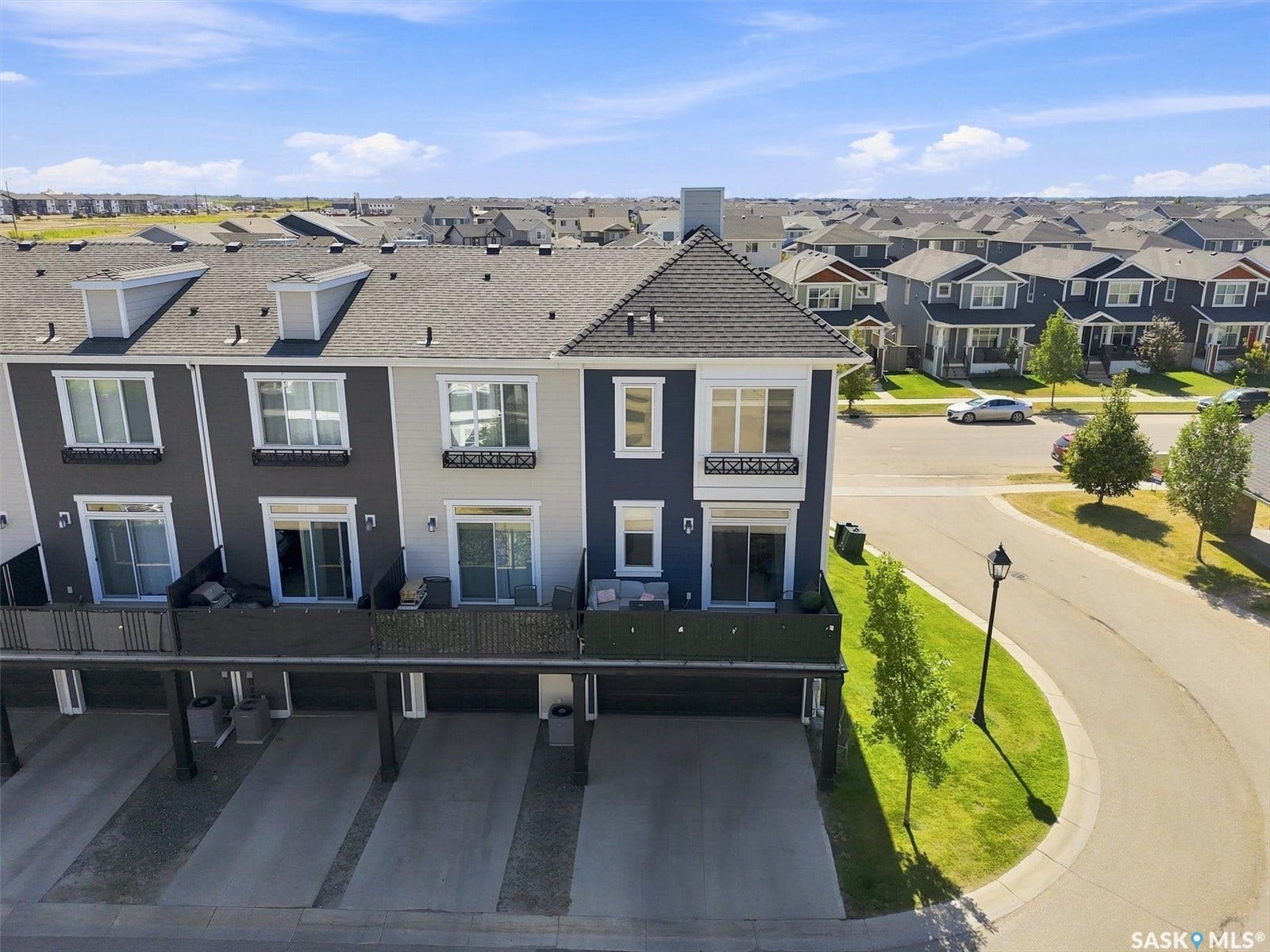 703 Meadows Boulevard, Saskatoon SK S7V 0L3