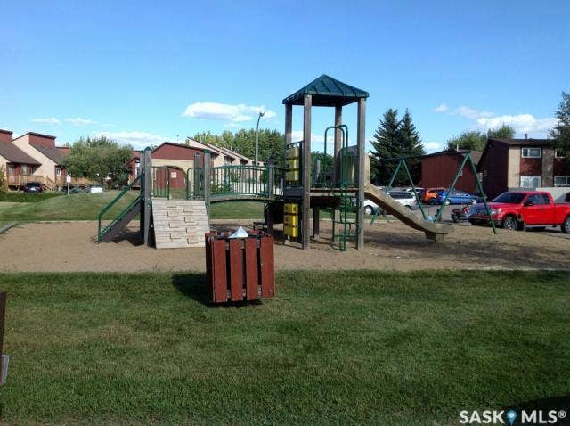 331 Pendygrasse Road, #44, Saskatoon SK S7M 4R3