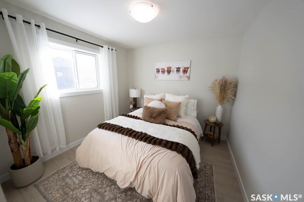 598 Yuel Crescent, Saskatoon SK S7W 1N9