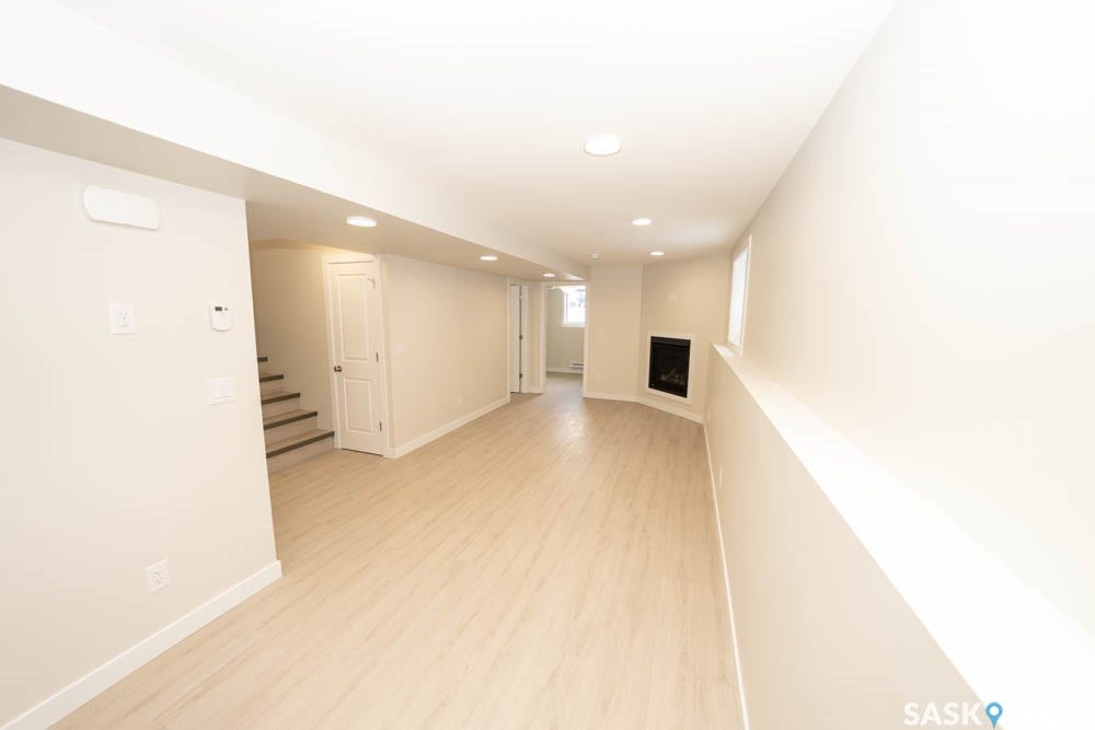 598 Yuel Crescent, Saskatoon SK S7W 1N9