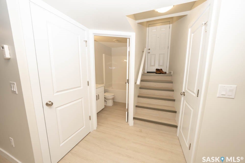 598 Yuel Crescent, Saskatoon SK S7W 1N9