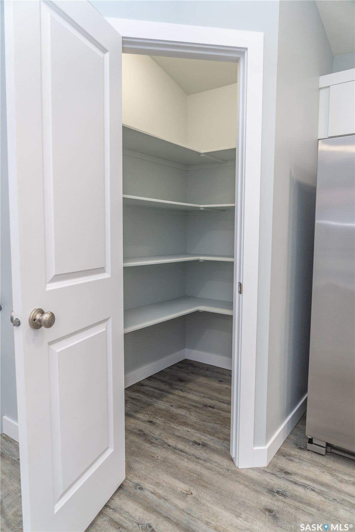 306 Stehwien Street, Saskatoon SK S7W 1P3 View of pantry