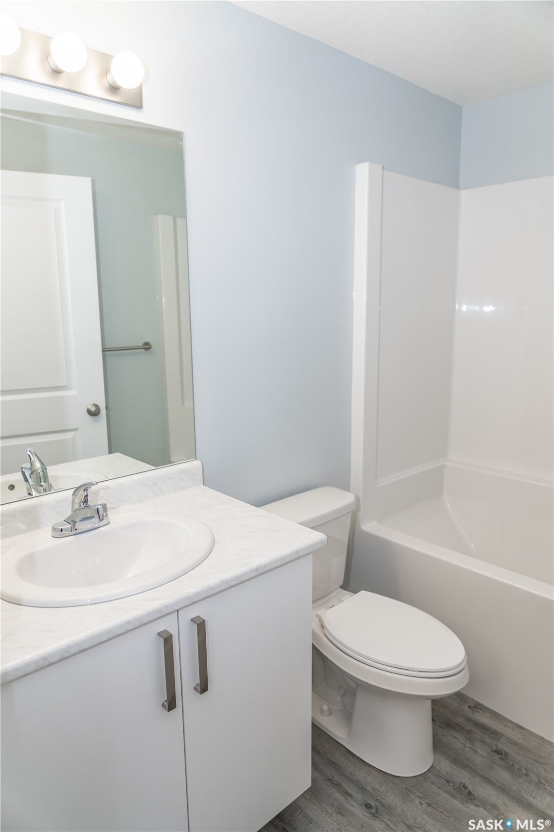 306 Stehwien Street, Saskatoon SK S7W 1P3 306 Stehwien Street, Saskatoon SK S7W 1P3