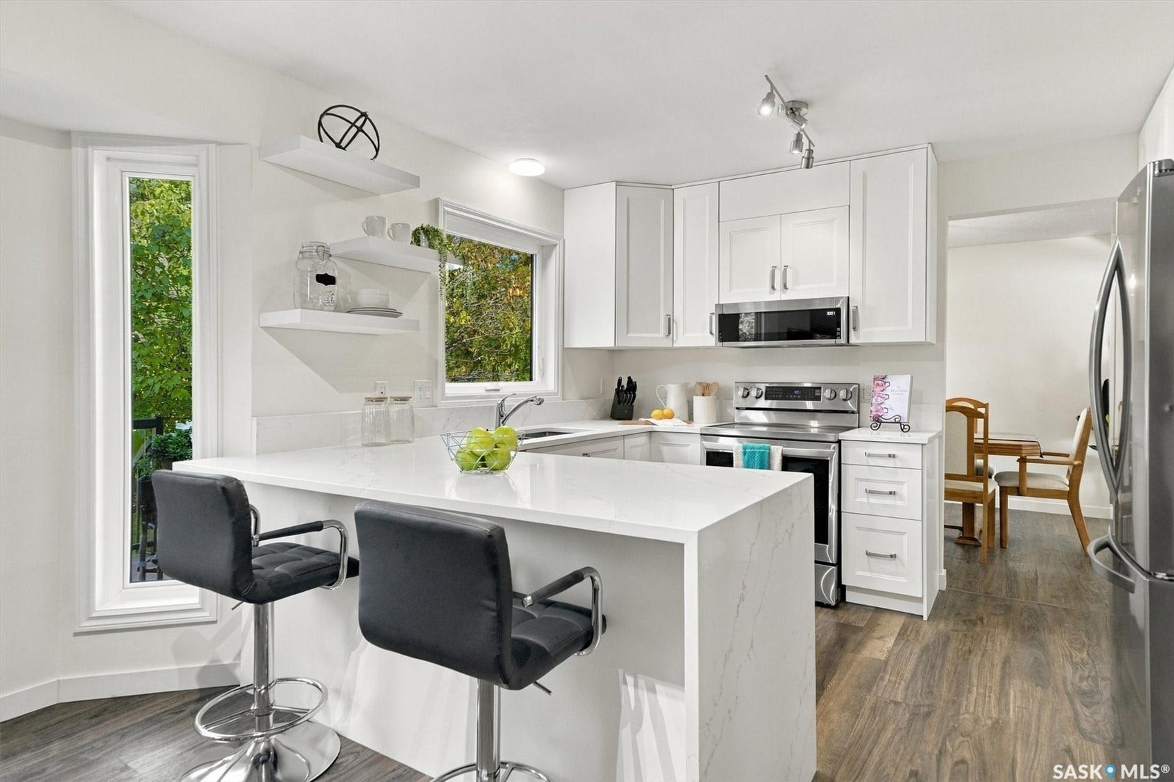 139 Neusch Crescent, Saskatoon SK S7K 7V4