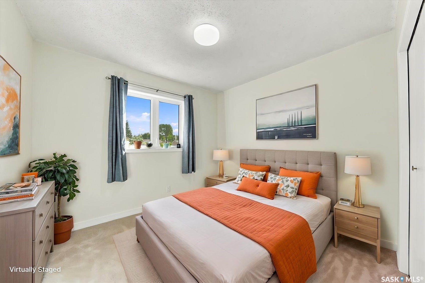 139 Neusch Crescent, Saskatoon SK S7K 7V4