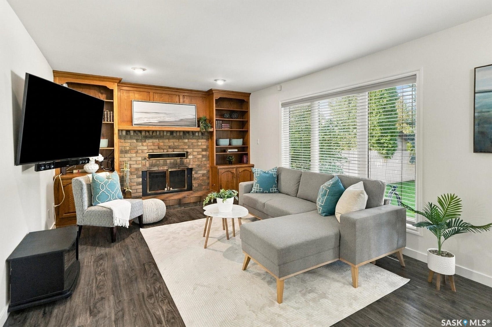 139 Neusch Crescent, Saskatoon SK S7K 7V4