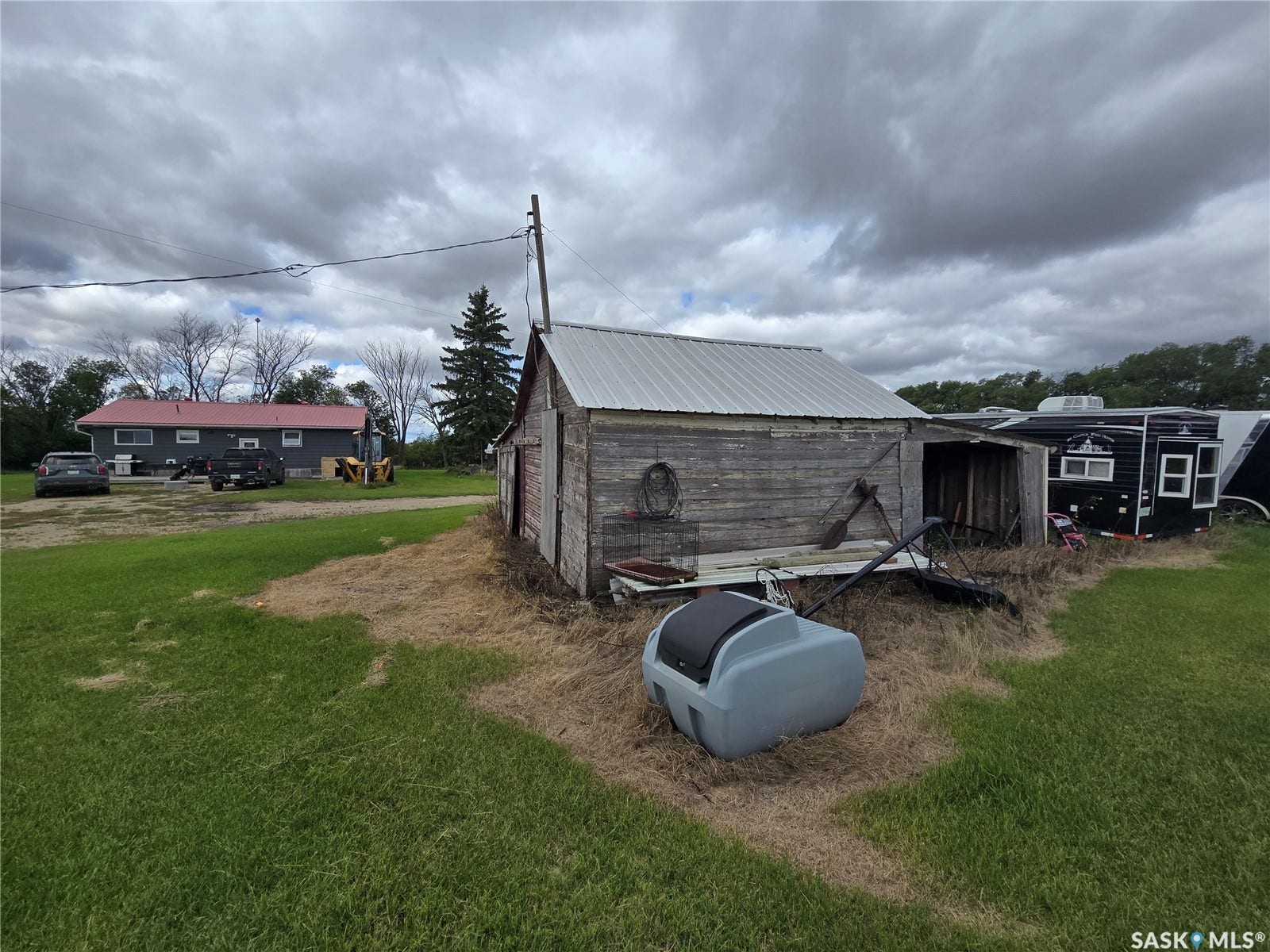 PUMP HOUSE