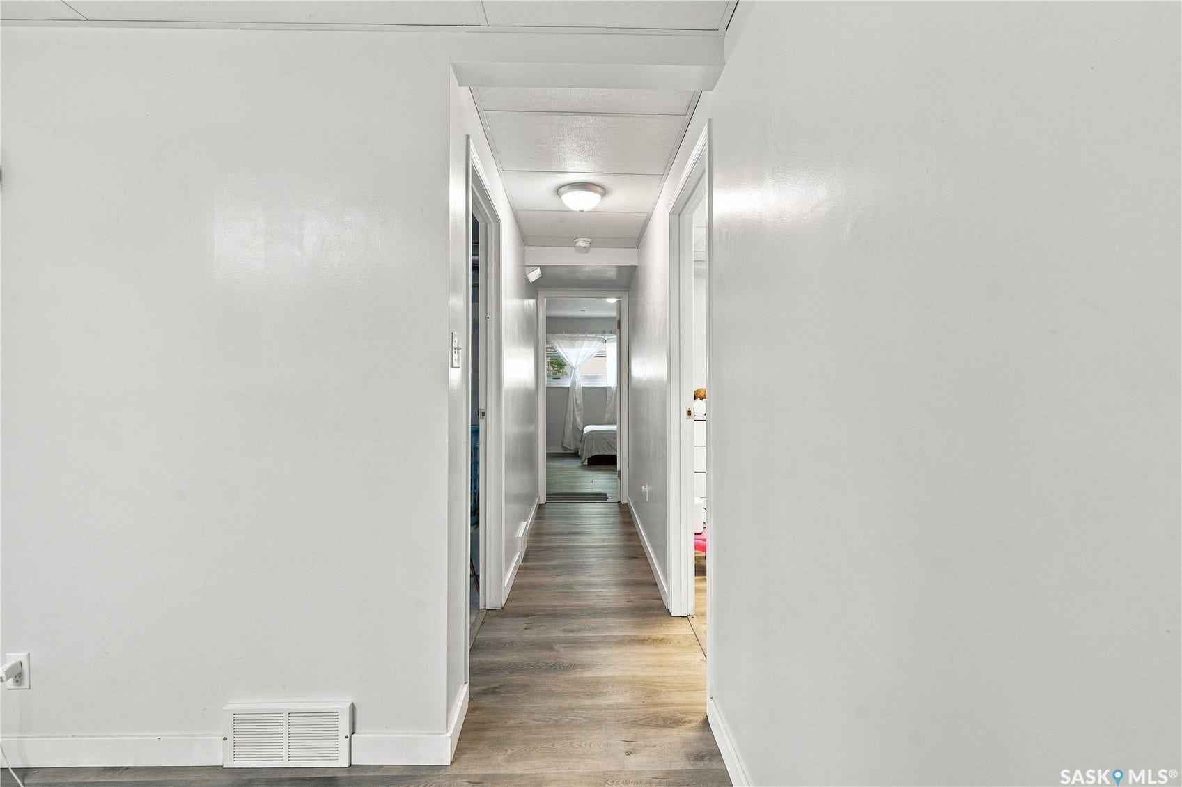 1921 McKercher Drive, Saskatoon SK S7J 3W1