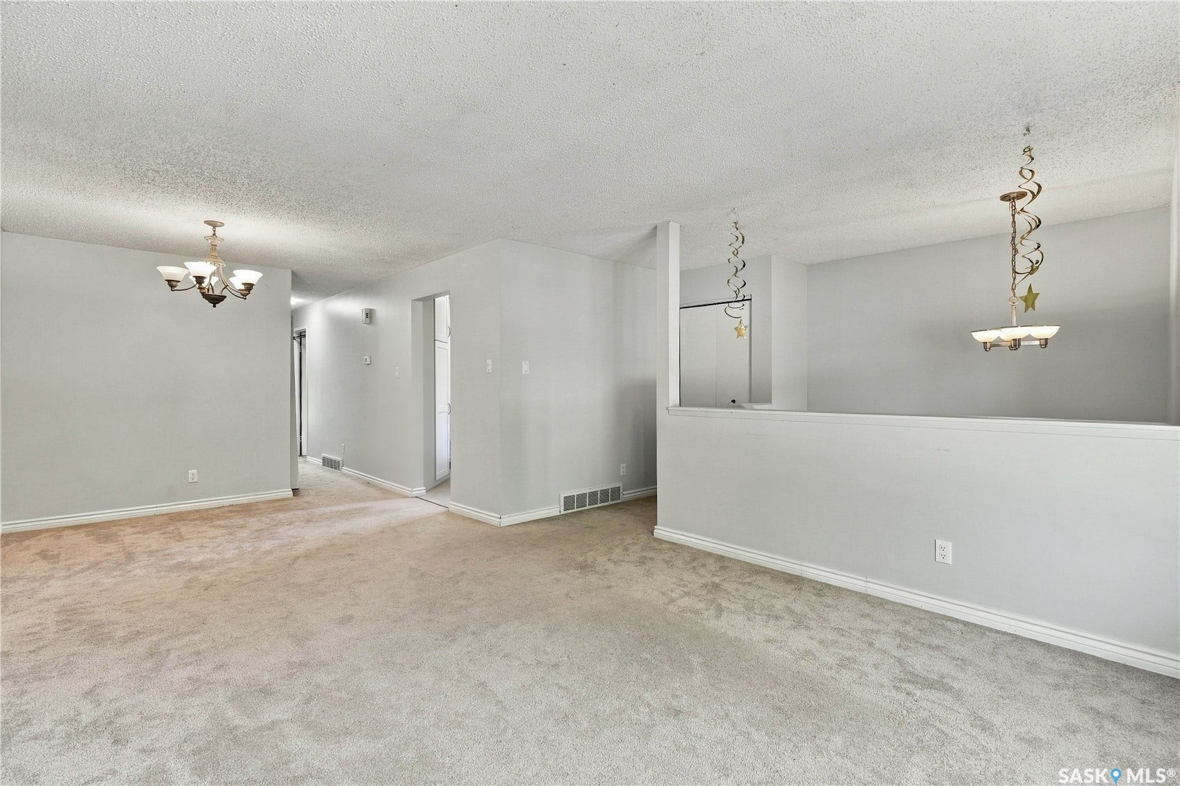 1921 McKercher Drive, Saskatoon SK S7J 3W1