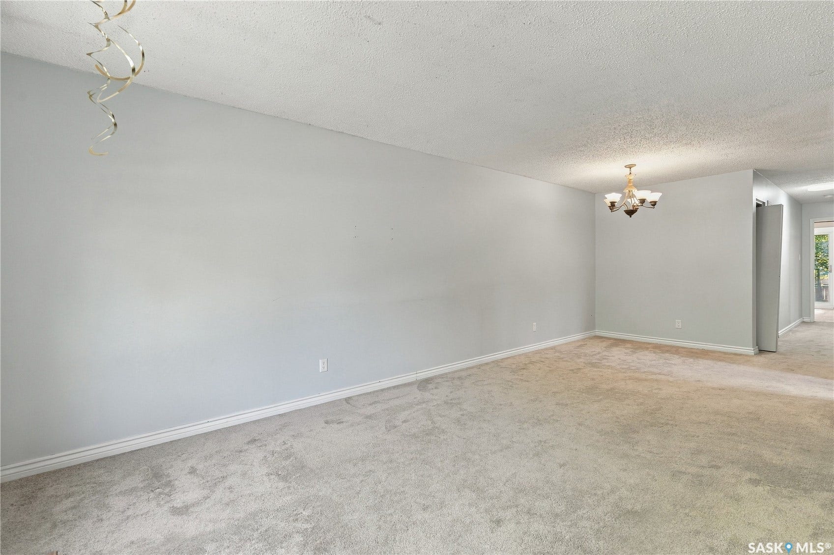 1921 McKercher Drive, Saskatoon SK S7J 3W1