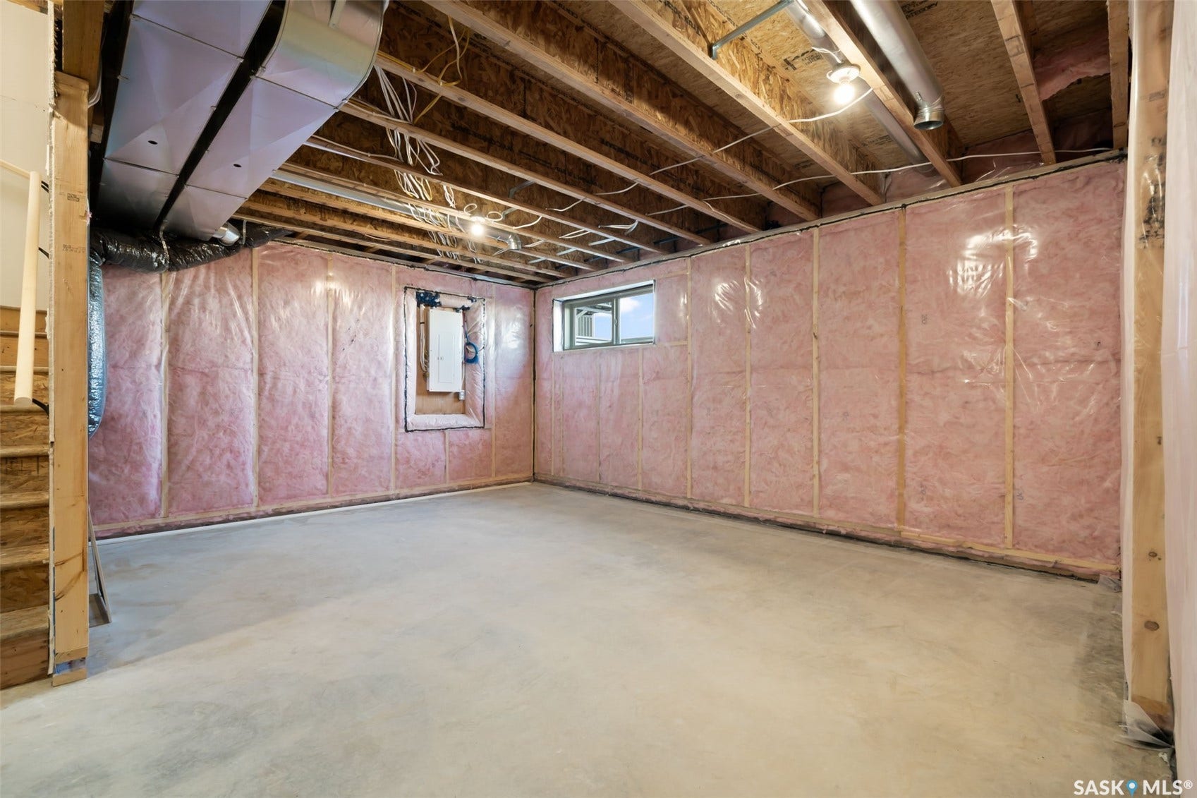 970 Yuel Bend, Saskatoon SK S7W 1N8