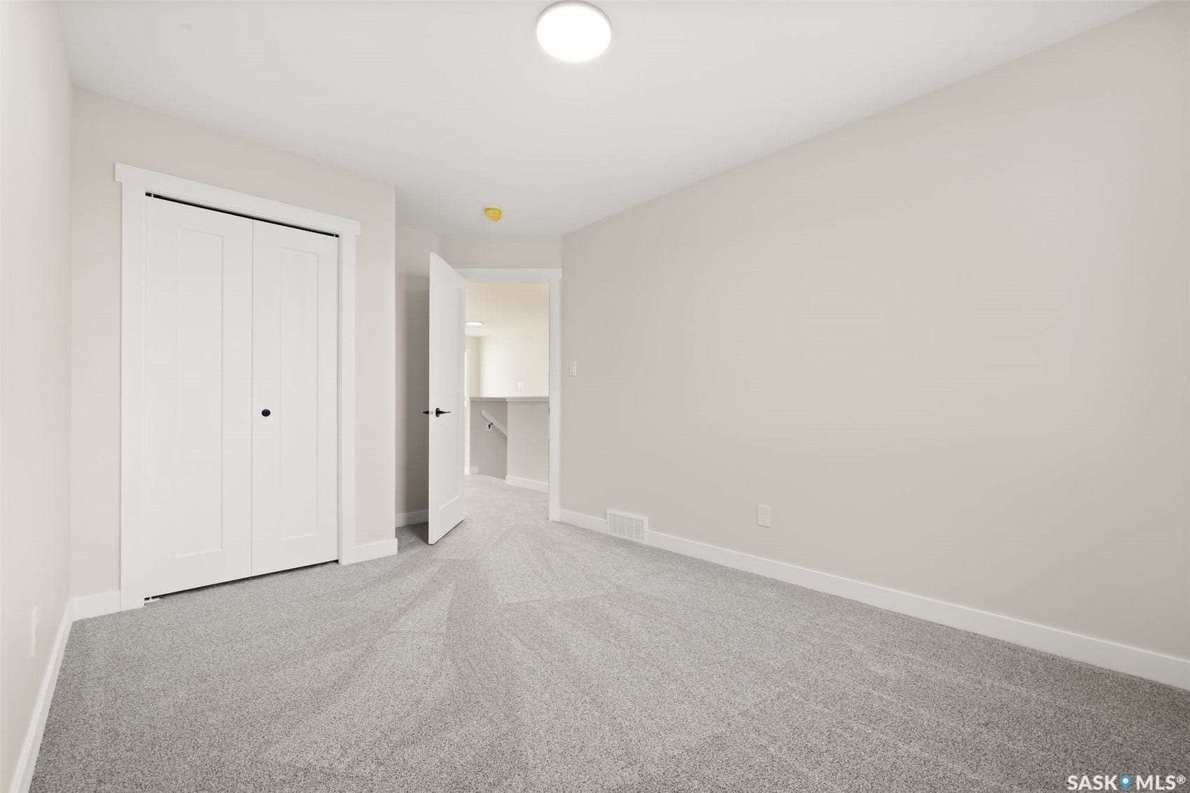 970 Yuel Bend, Saskatoon SK S7W 1N8