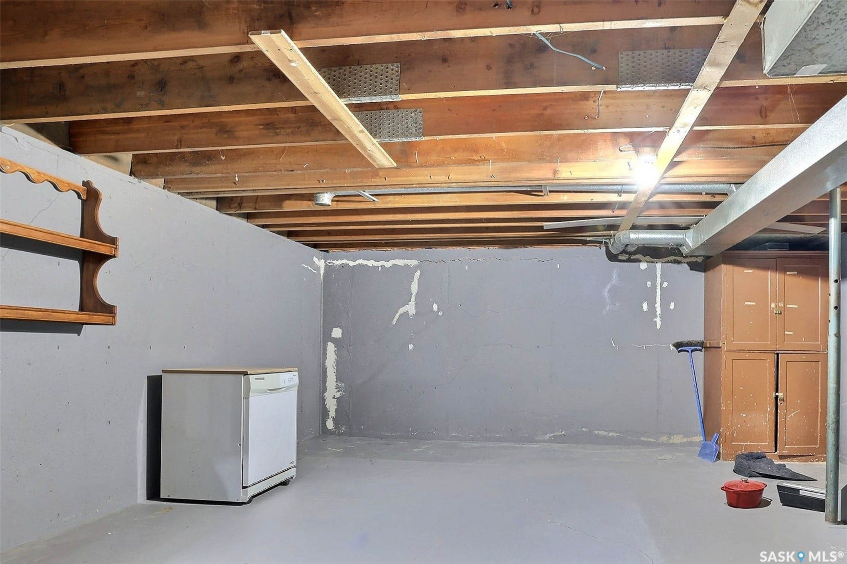 51 Spruceview Road, Regina SK S4R 0E1